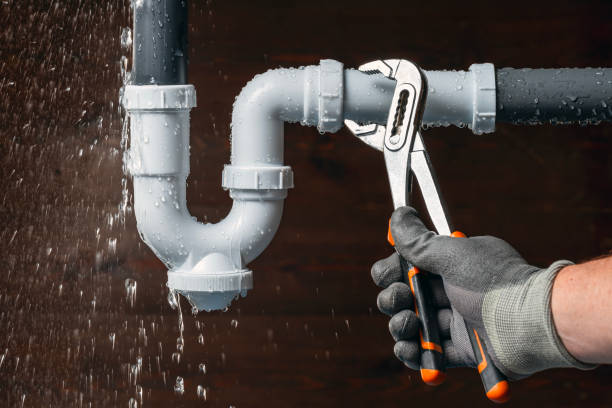 Professional Leak Detection technician working in Natural Bridge Station, VA